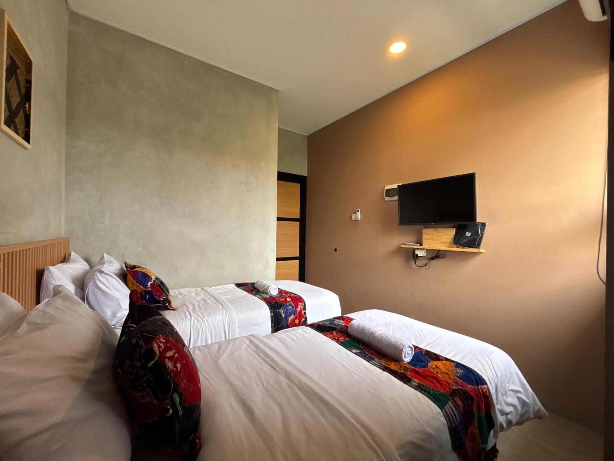 Bed and Breakfast The Cluster Harris Cimahi Zewnętrze zdjęcie